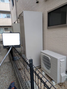 奈良県生駒市　電気温水器からエコキュート交換工事