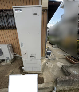 奈良県生駒市　電気温水器からエコキュート交換工事