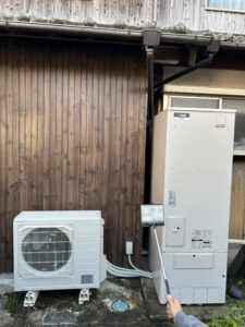 奈良県御所市　エコキュート交換工事
